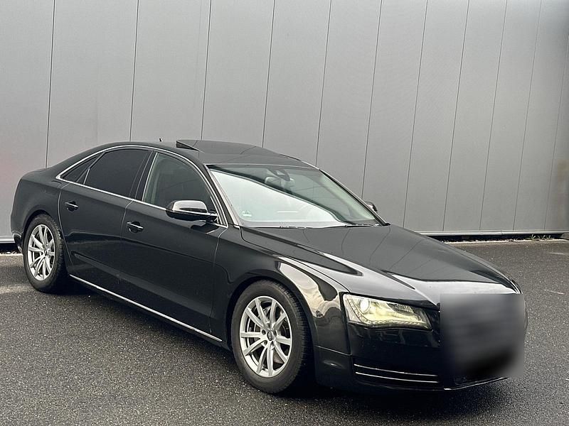 Gebraucht Audi A8 Comfort 300 PS (220 kW) 2011 Schwarz Limousine