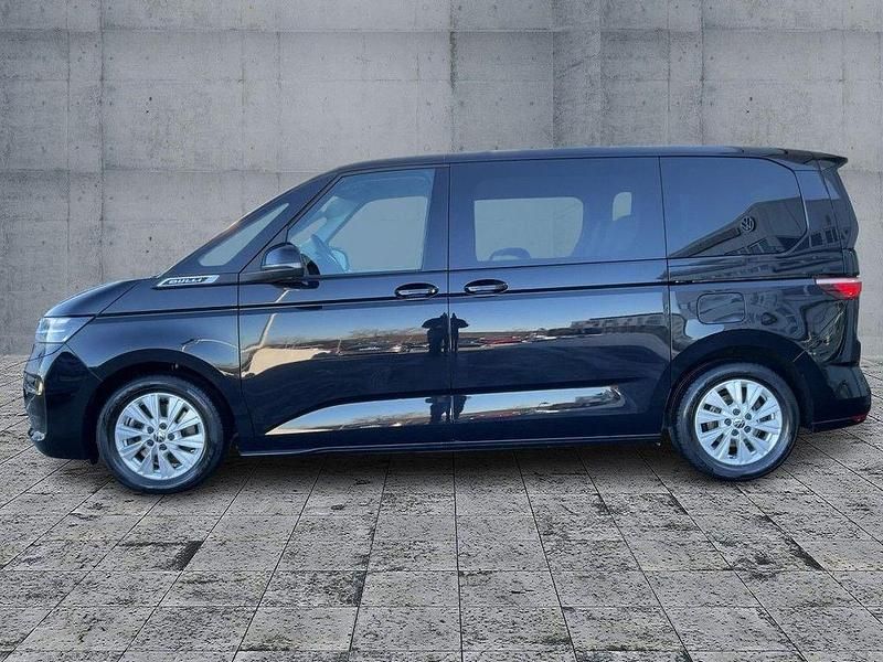 Gebraucht VW Multivan Basis 150 PS (110 kW) 2023 Schwarz Van