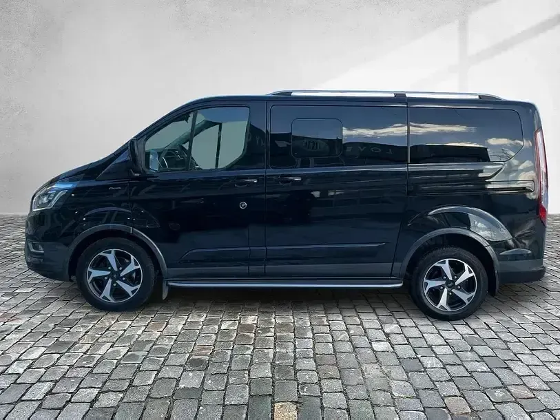 Gebraucht Ford Tourneo Custom Active 150 PS (110 kW) 2022 Schwarz Van