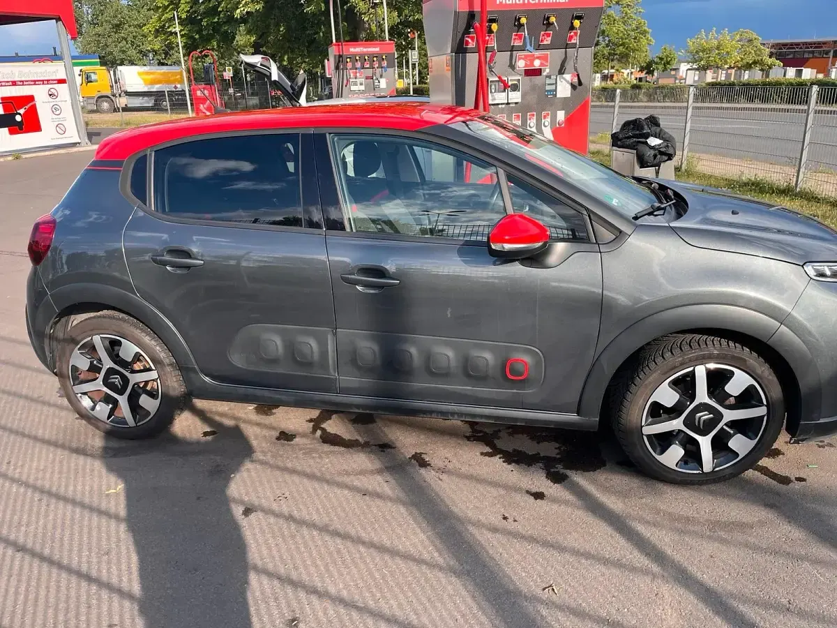 Gebraucht Citroën C3 PureTech 110 PS (80 kW) 2017 Grau Kleinwagen