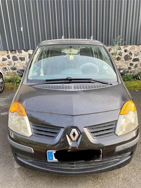 Schwarz Gebraucht 2005 Renault Modus Van / Kleinbus | 800 € (Superpreis) - Bild 1/4