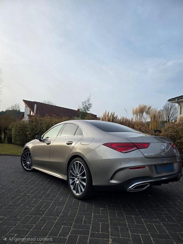 Gebraucht Mercedes CLA200 150 PS (110 kW) 2020 Silber Coupé