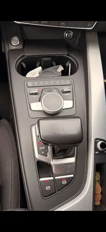 Gebraucht Audi A4 Sport 150 PS (110 kW) 2017 Grau Kombi