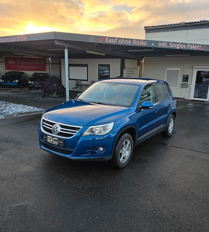 Blau Gebraucht 2009 VW Tiguan Trendline SUV | 8.999 € (Etwas zu teuer) - Bild 1/4