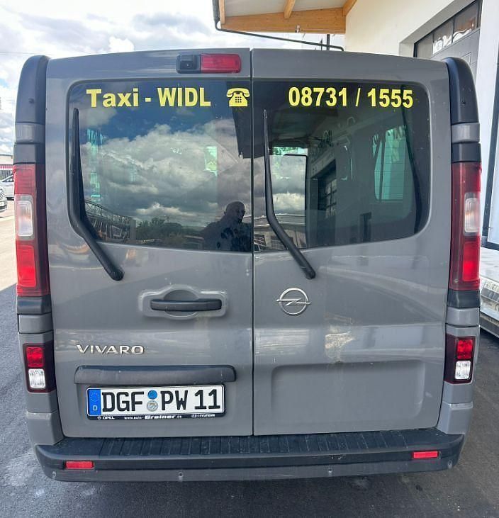 Gebraucht Opel Vivaro 120 PS (88 kW) 2019 Grau Van / Kleinbus