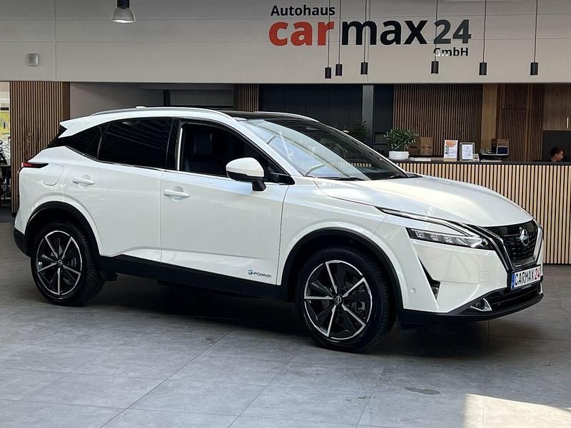 Brilliant white (m) Gebraucht 2023 Nissan Qashqai Tekna SUV | 29.440 € (Fairer Preis) - Bild 1/4