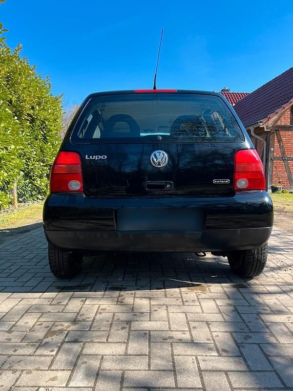 Gebraucht VW Lupo 50 PS (36 kW) 2002 Schwarz Kleinwagen