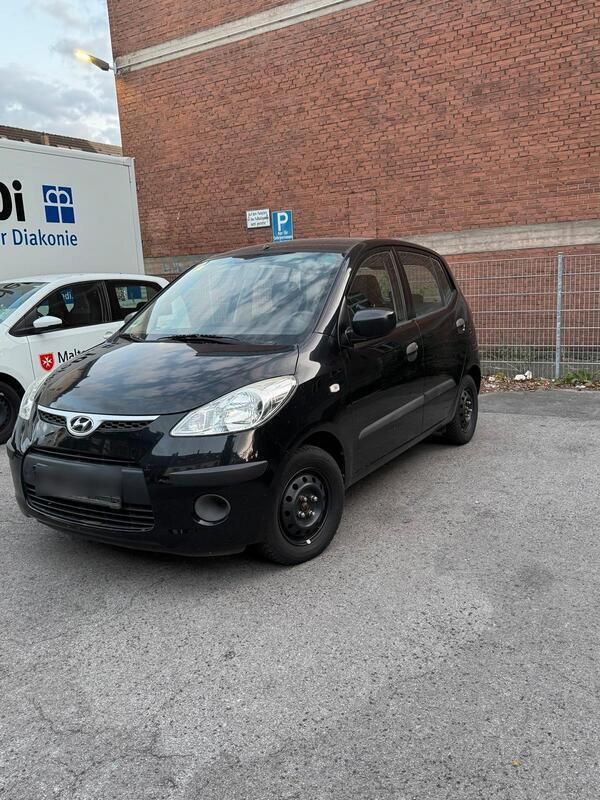 Schwarz Gebraucht 2011 Hyundai i10 Kleinwagen | 1.999 € (Guter Preis) - Bild 1/4