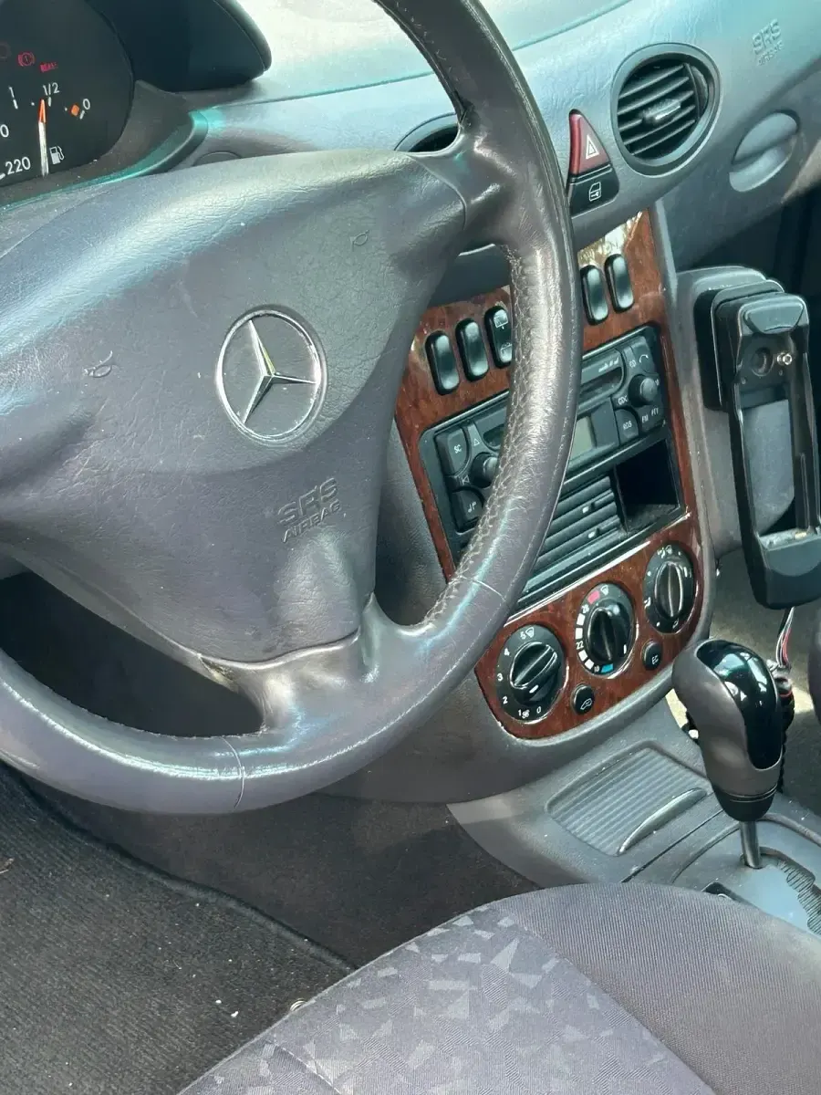 Gebraucht Mercedes A170 70 PS (51 kW) 2001 Silber Kleinwagen
