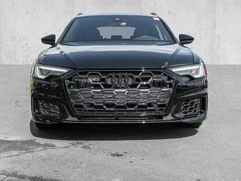 Gebraucht Audi S6 Ambiente 344 PS (253 kW) 2025 Mythosschwarz metallic Kombi