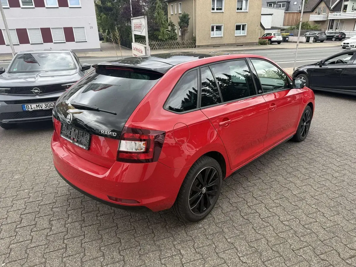 Gebraucht Skoda Rapid Monte Carlo 110 PS (80 kW) 2015 Rot Kleinwagen