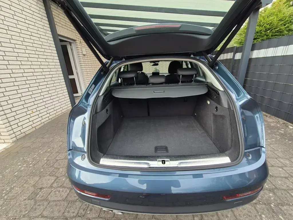 Gebraucht Audi Q3 Design 184 PS (135 kW) 2016 Blau SUV