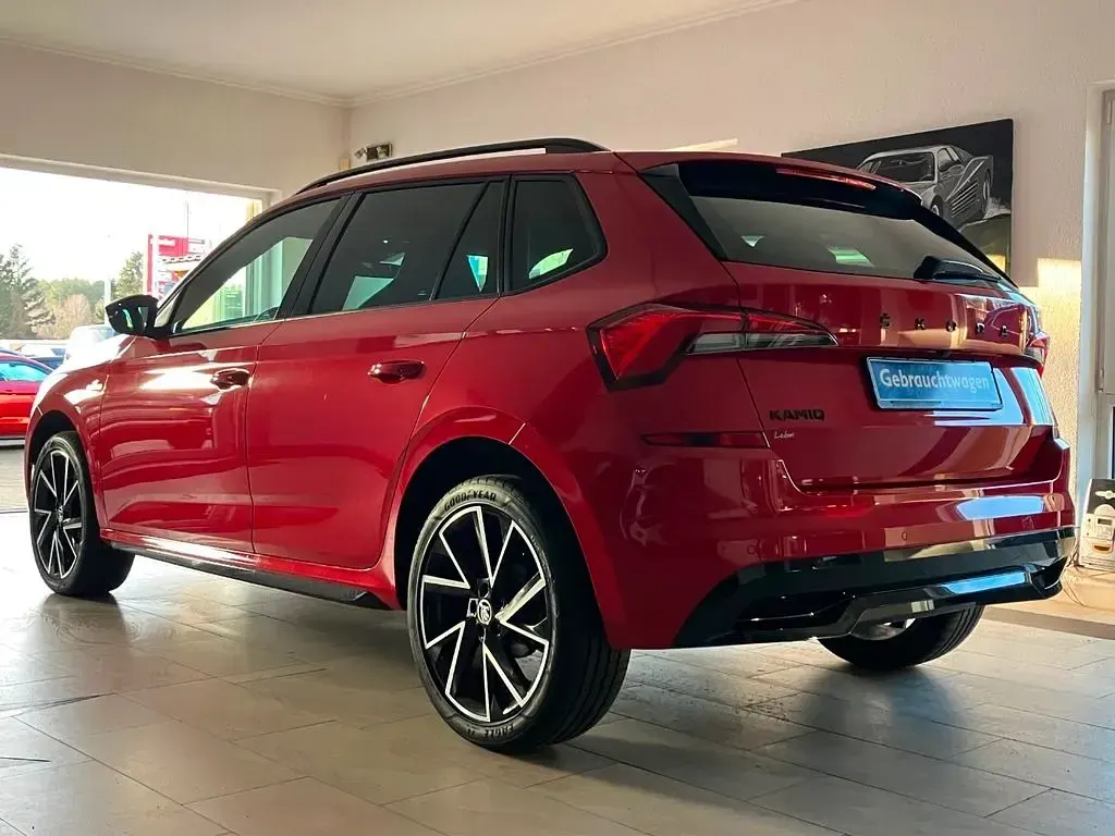 Gebraucht Skoda Kamiq Monte Carlo 115 PS (84 kW) 2021 Rot SUV