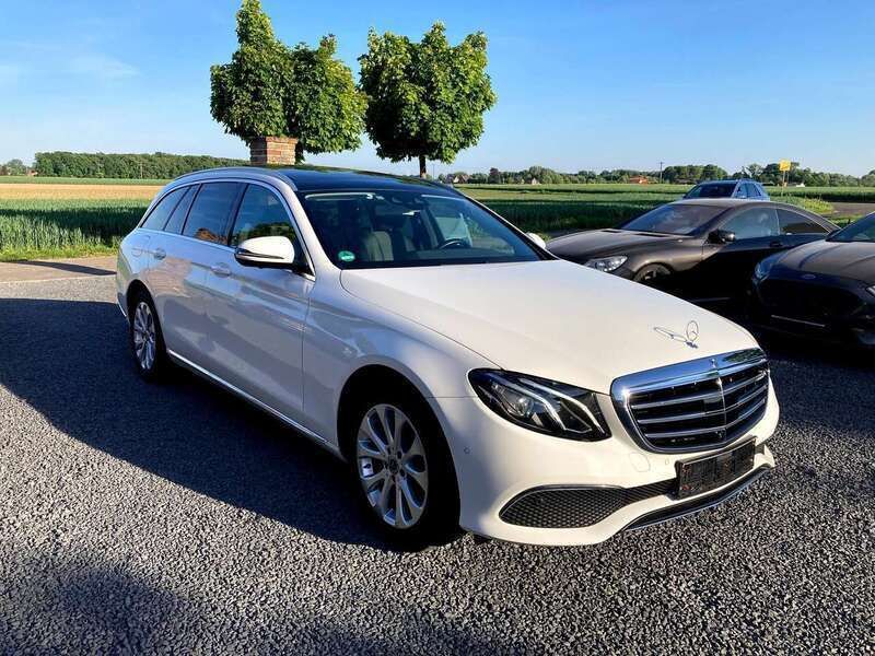 Polarweiss unilack Gebraucht 2018 Mercedes E200 Exclusive Kombi | 25.900 € (Fairer Preis) - Bild 1/4