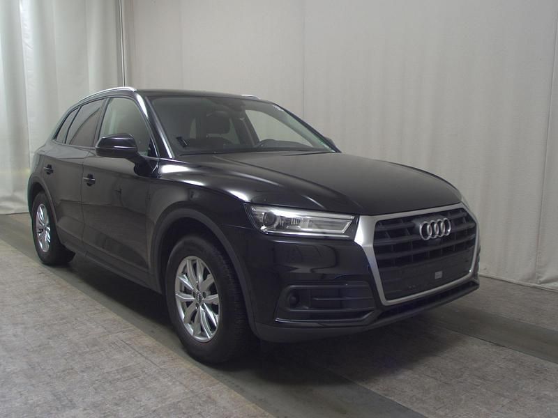 Second-hand Audi Q5 163 CP (119 kW) 2020 Negru SUV