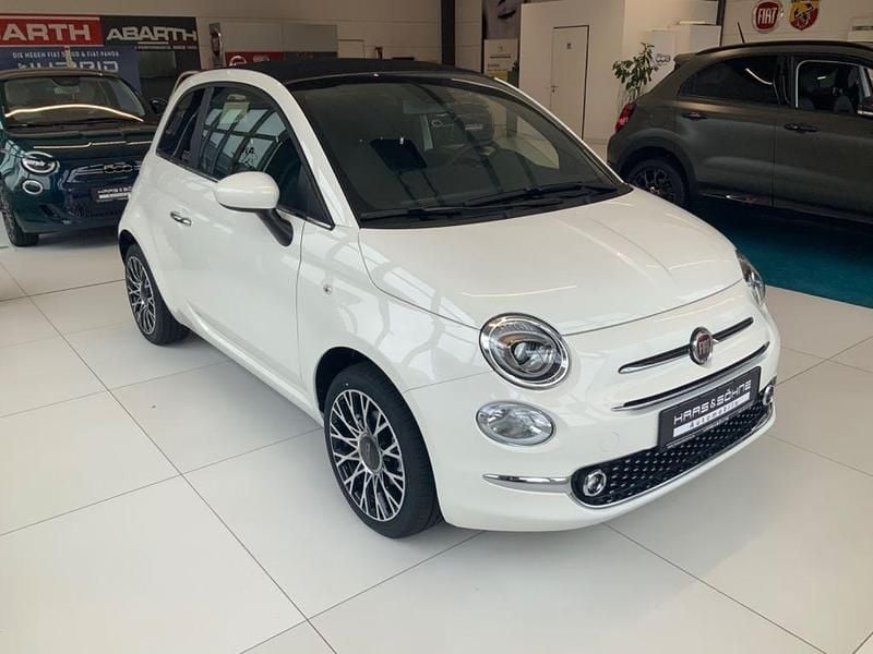 Weiß Gebraucht 2023 Fiat 500C Dolcevita Cabrio | 16.350 € (Fairer Preis) - Bild 1/1