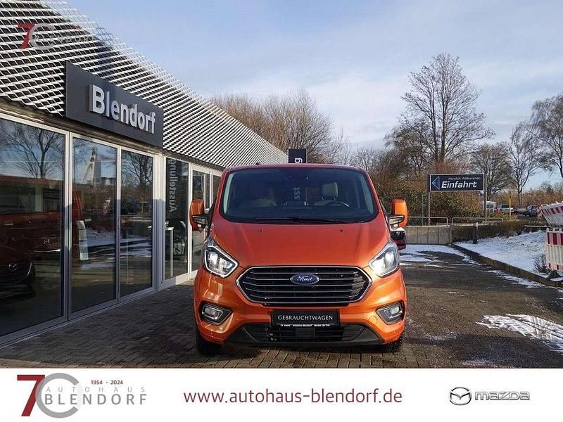 Gebraucht Ford Tourneo Titanium X 185 PS (136 kW) 2020 Orange Kombi