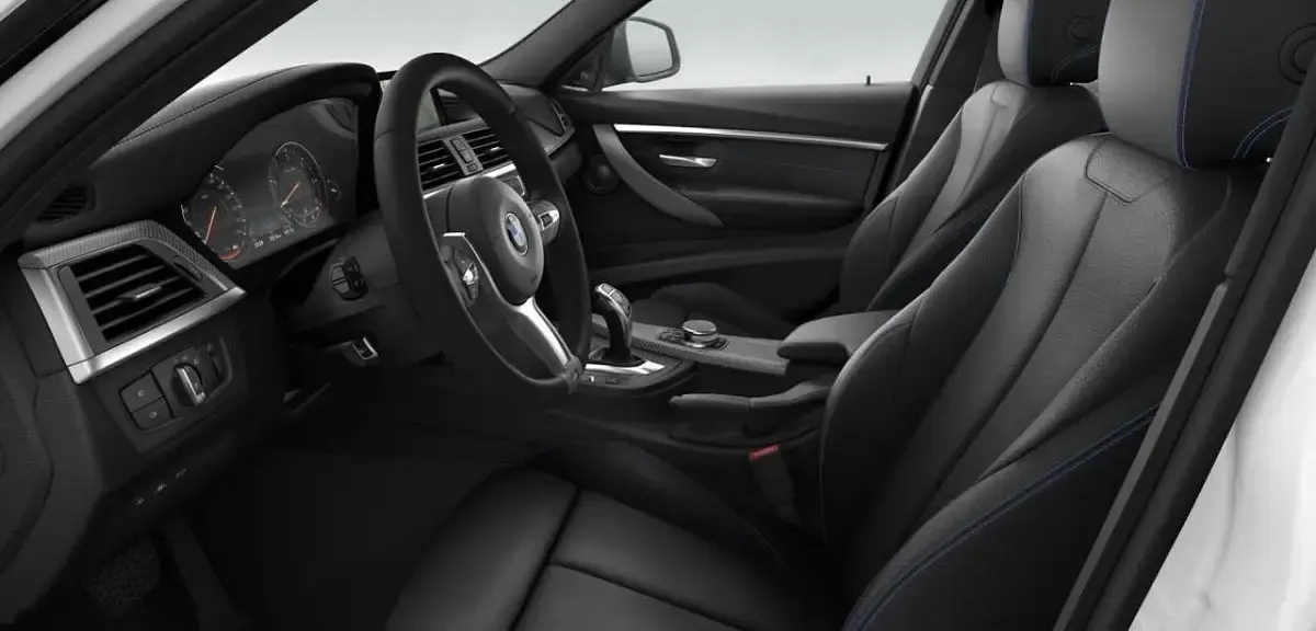 Gebraucht BMW 330 Performance 258 PS (189 kW) 2019 Weiß Kombi
