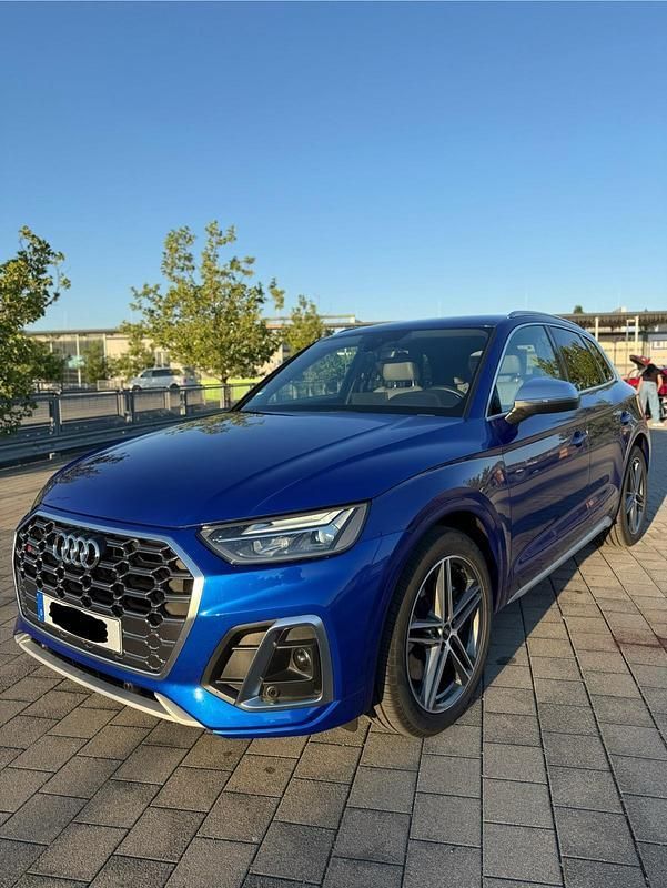 Blau Gebraucht 2022 Audi SQ5 Ambiente SUV | 47.800 € - Bild 1/4