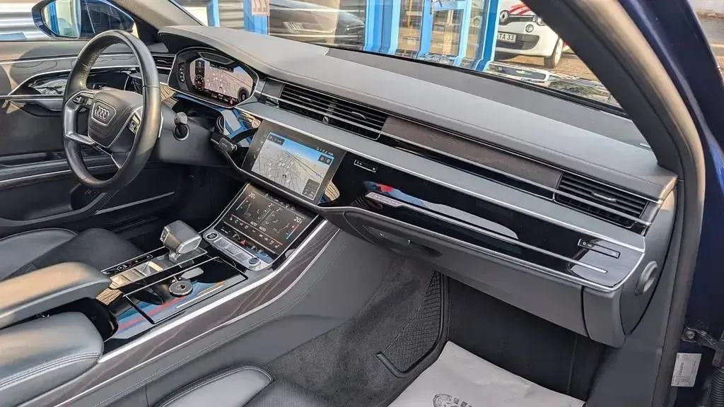 Gebraucht Audi A8 Sport 340 PS (250 kW) 2022 Blau Limousine