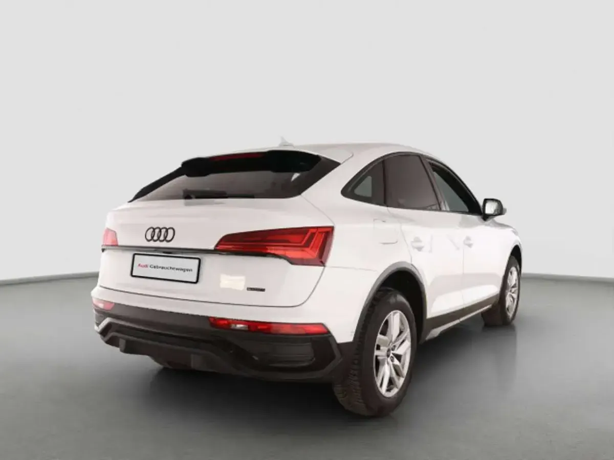 Używany Audi Q5 204 KM (150 kW) 2025 Biały SUV