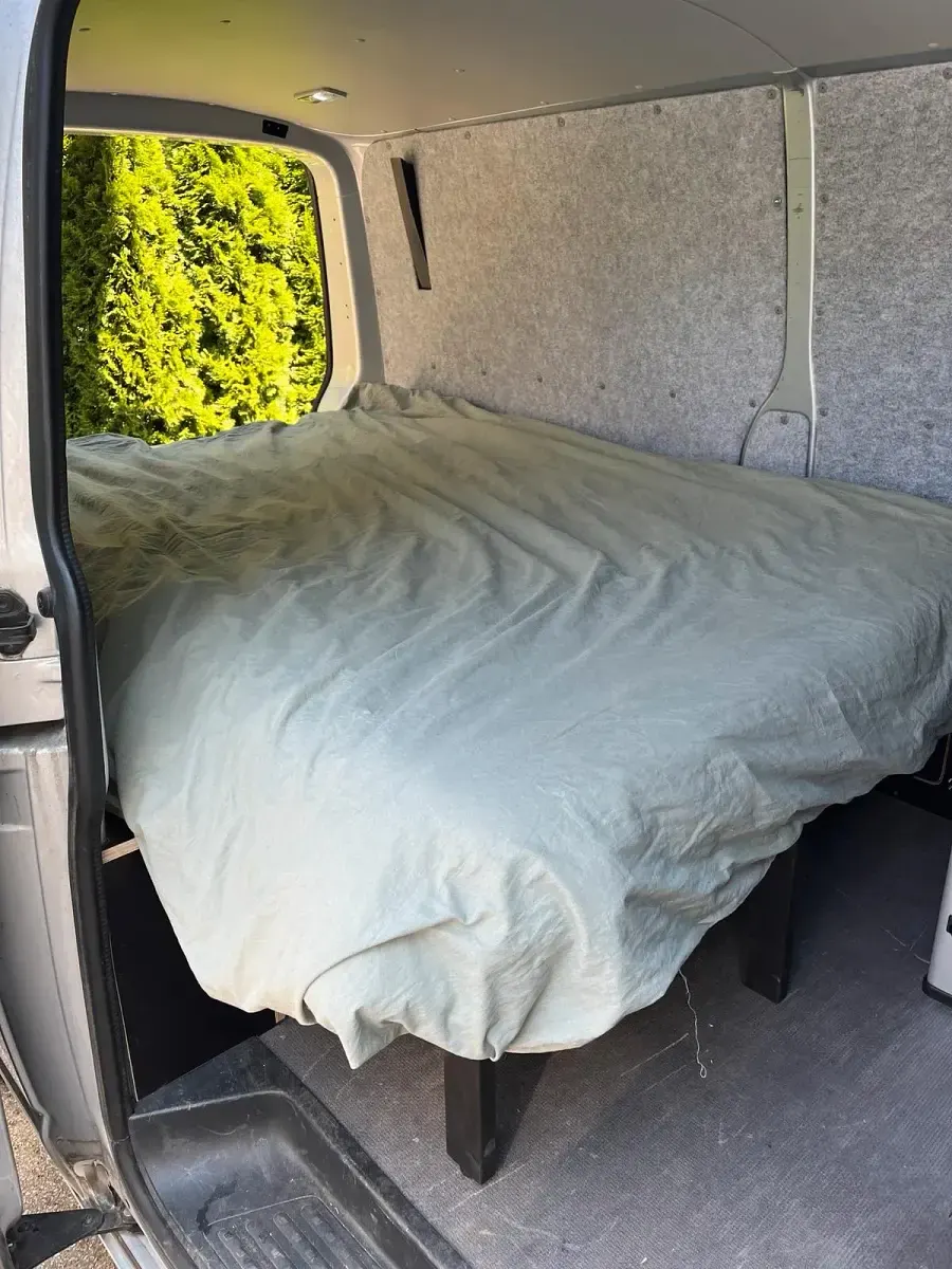 Gebraucht VW Transporter 150 PS (110 kW) 2018 Silber Van