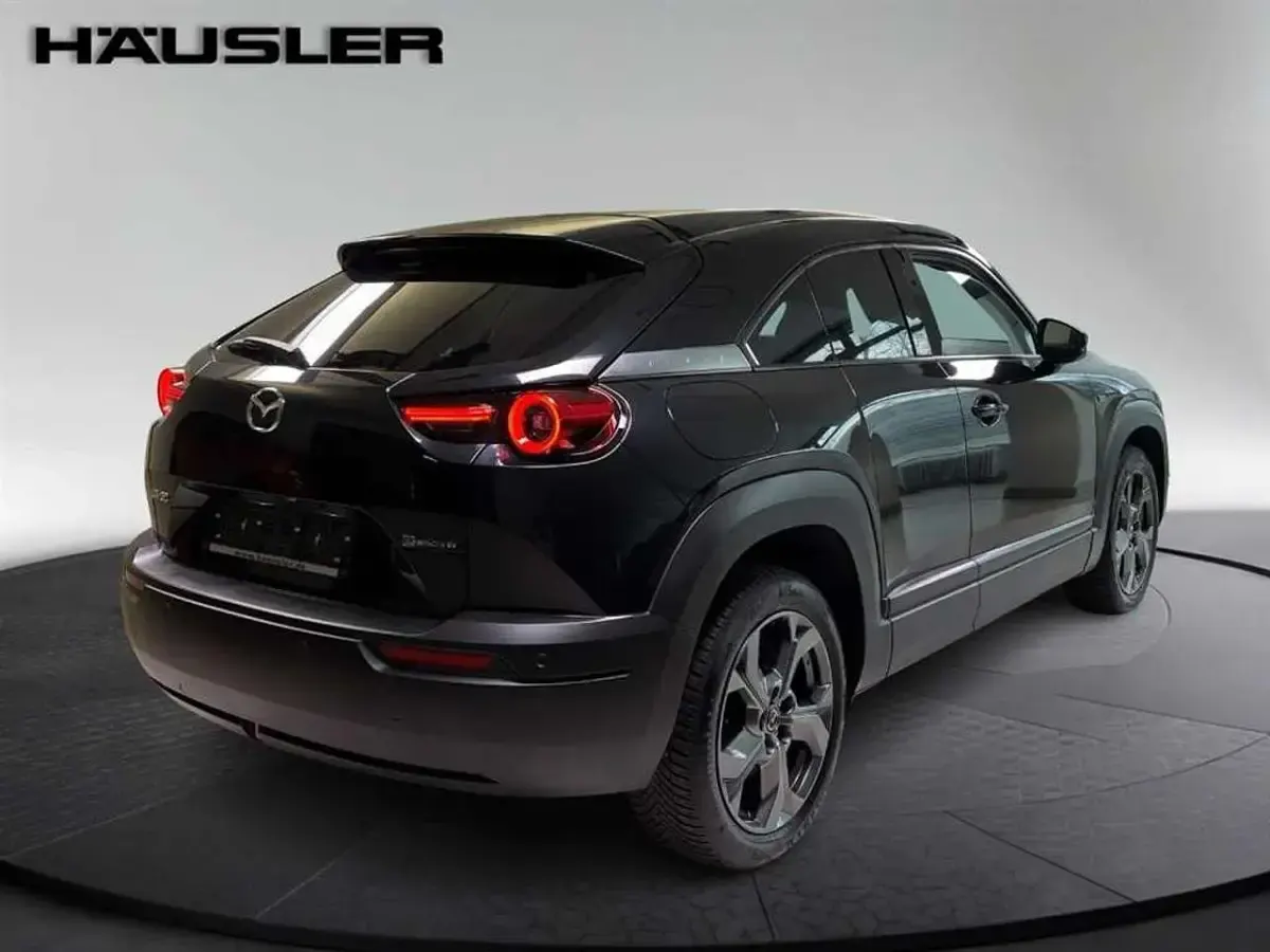Gebraucht Mazda MX30 Ad'Vantage 106 kW (145 PS) 2023 Schwarz SUV