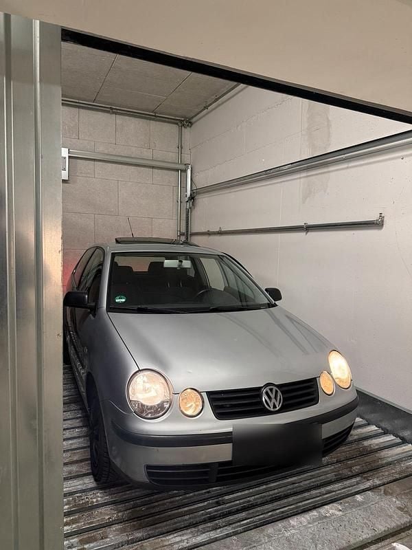 Gebraucht VW Polo 65 PS (47 kW) 2003 Silber Limousine