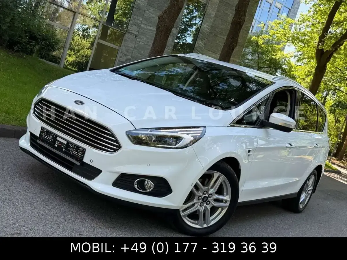 Gebraucht Ford S-MAX Titanium 190 PS (139 kW) 2018 Weiß Van / Kleinbus
