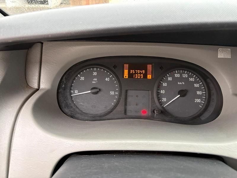 Gebraucht Opel Vivaro 115 PS (84 kW) 2010 Van / Kleinbus