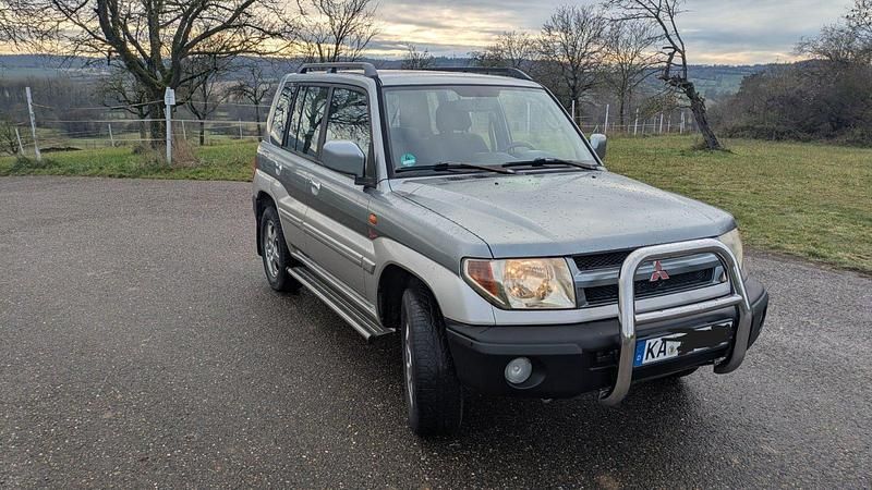 Silber Gebraucht 2001 Mitsubishi Pajero SUV | 1.500 € (Superpreis) - Bild 1/4