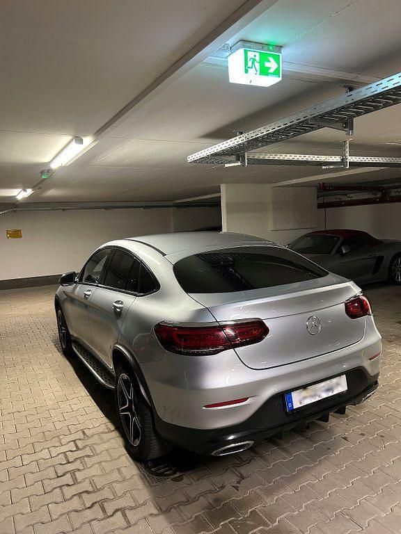Gebraucht Mercedes GLC220 AMG line 194 PS (142 kW) 2021 Grau Coupé