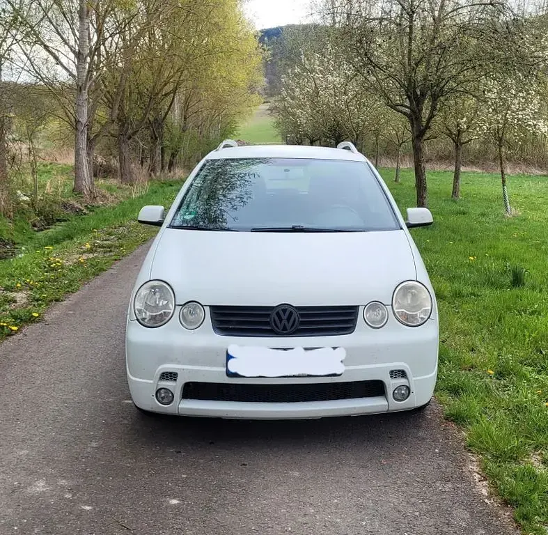 Gebraucht VW Polo 101 PS (74 kW) 2005 Weiß Limousine