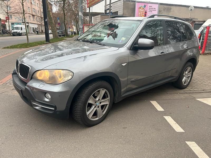 Grau Gebraucht 2009 BMW X5 SUV | 6.500 € (Superpreis) - Bild 1/4