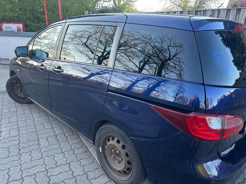 Gebraucht Mazda 5 116 PS (85 kW) 2011 Blau Van / Kleinbus