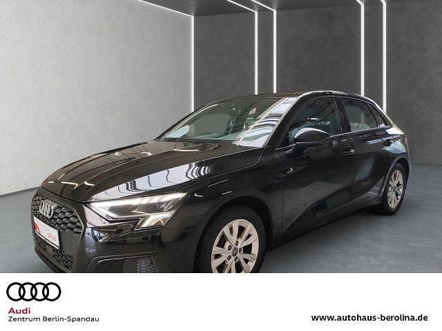 Schwarz Gebraucht 2021 Audi A3 Sportback Design Limousine | 20.940 € (Fairer Preis) - Bild 1/4
