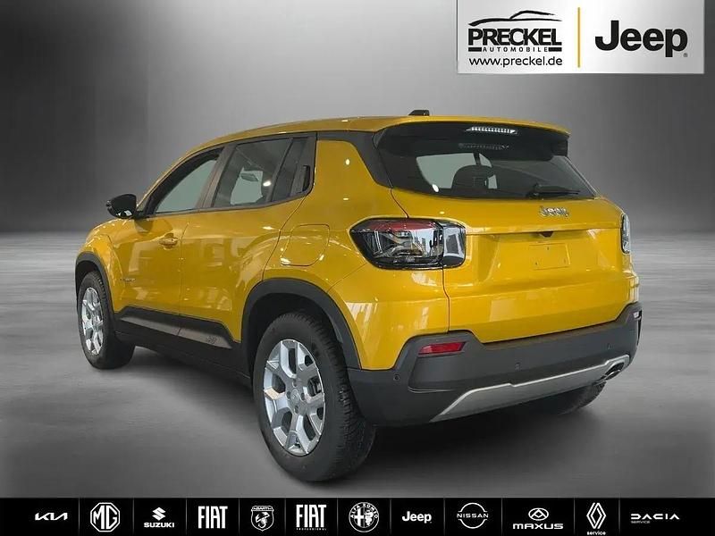 Neu Jeep Avenger Altitude 101 PS (74 kW) 2025 Gelb SUV