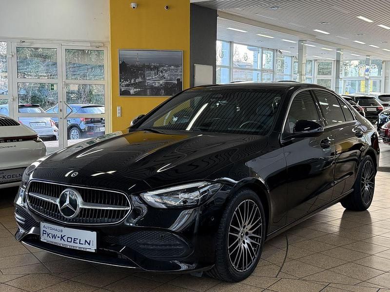 Schwarz Gebraucht 2024 Mercedes C200 Limousine | 34.999 € (Fairer Preis) - Bild 1/4
