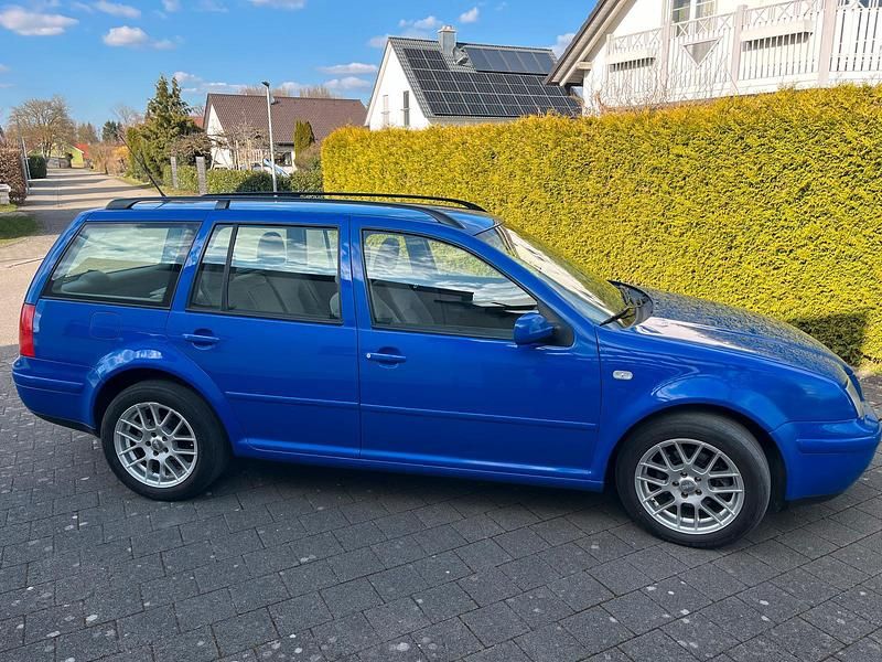 Gebraucht VW Bora 115 PS (84 kW) 2000 Blau Kombi