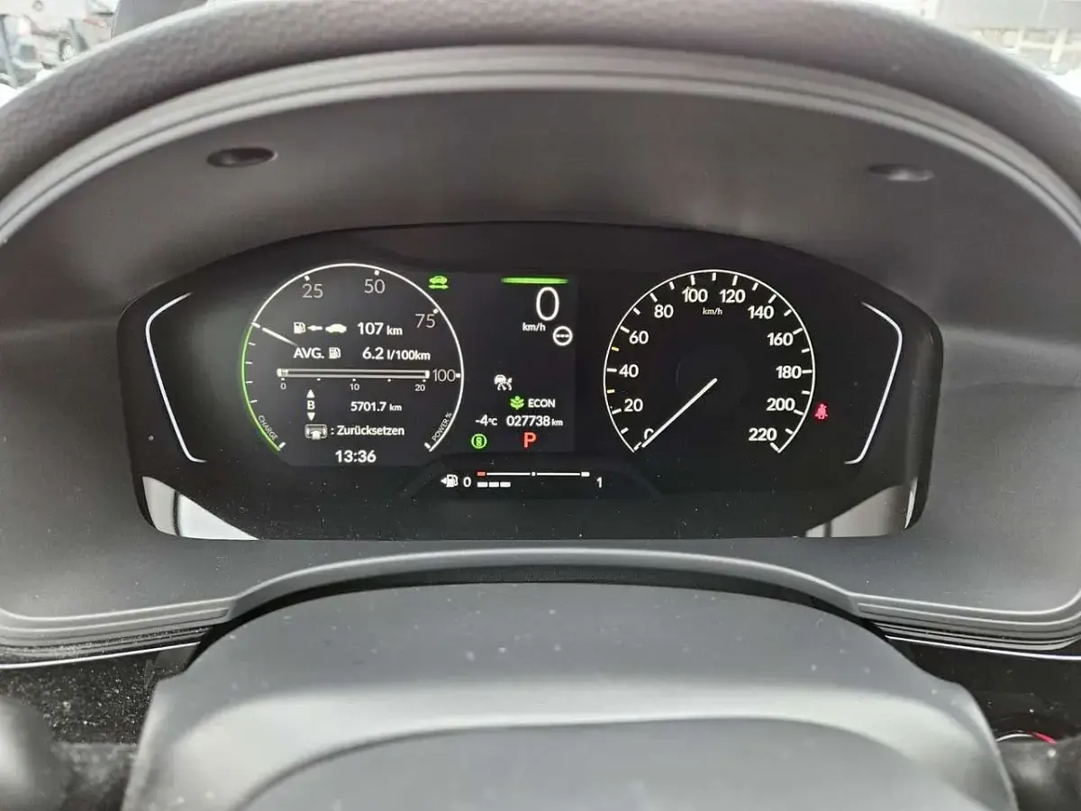 Gebraucht Honda Civic Elegance 143 PS (105 kW) 2022 Premium crystal red Limousine