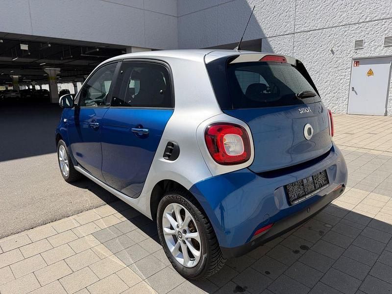 Usata Smart ForFour 71 CV (52 kW) 2015 Argento Utilitaria