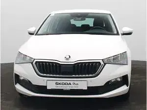 Gebraucht Skoda Scala 150 PS (110 kW) 2022 Weiß (candyweiss) Kleinwagen