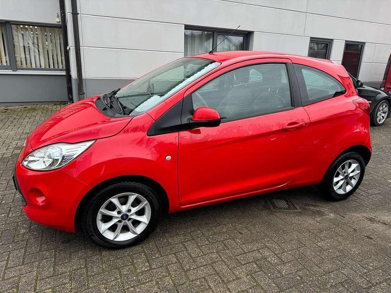 Gebraucht Ford Ka 69 PS (50 kW) 2014 Rot Kleinwagen
