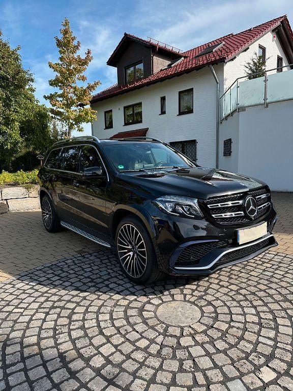 Schwarz Gebraucht 2016 Mercedes GLS63 AMG AMG SUV | 52.500 € (Teuer) - Bild 1/4