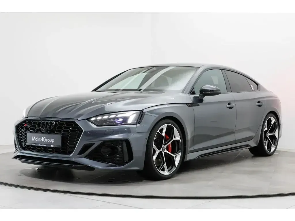 Gebraucht Audi RS5 Sportback Competition 450 PS (330 kW) 2024 Daytonagrau perleffekt (metallic) Limousine
