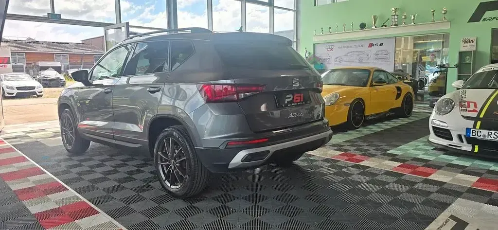 Gebraucht Seat Ateca Style 116 PS (85 kW) 2022 Grau SUV