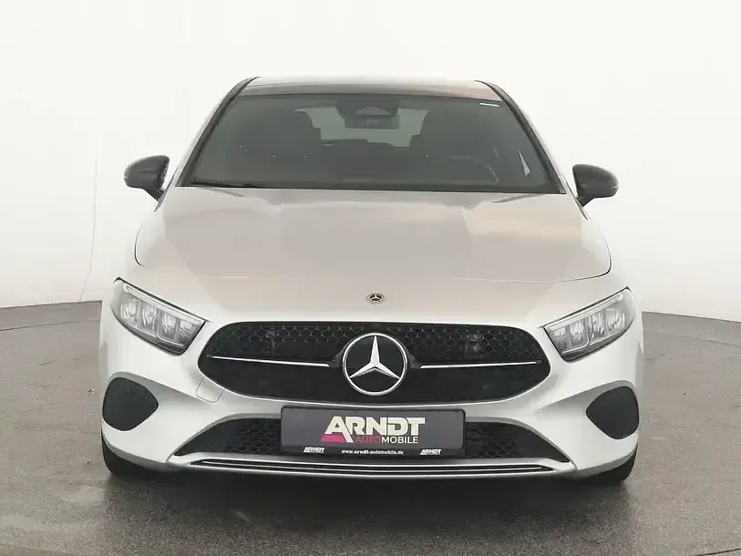 Gebraucht Mercedes A250 Progressive 238 PS (175 kW) 2024 Iridiumsilber Limousine