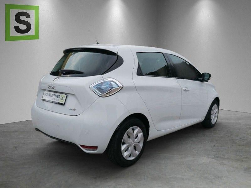 Gebraucht Renault Zoe Life 67 kW (92 PS) 2019 Weiß Kleinwagen
