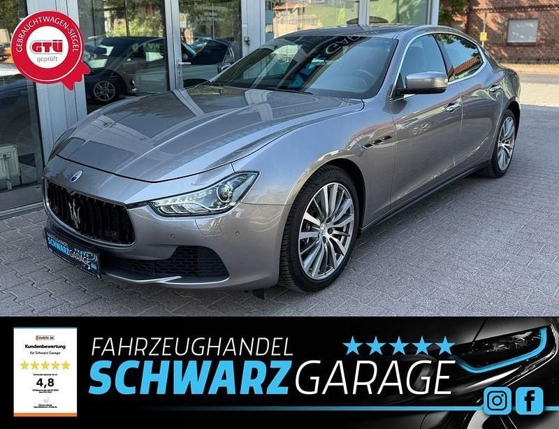 Grau Gebraucht 2016 Maserati Ghibli GranLusso Limousine | 23.490 € (Guter Preis) - Bild 1/3