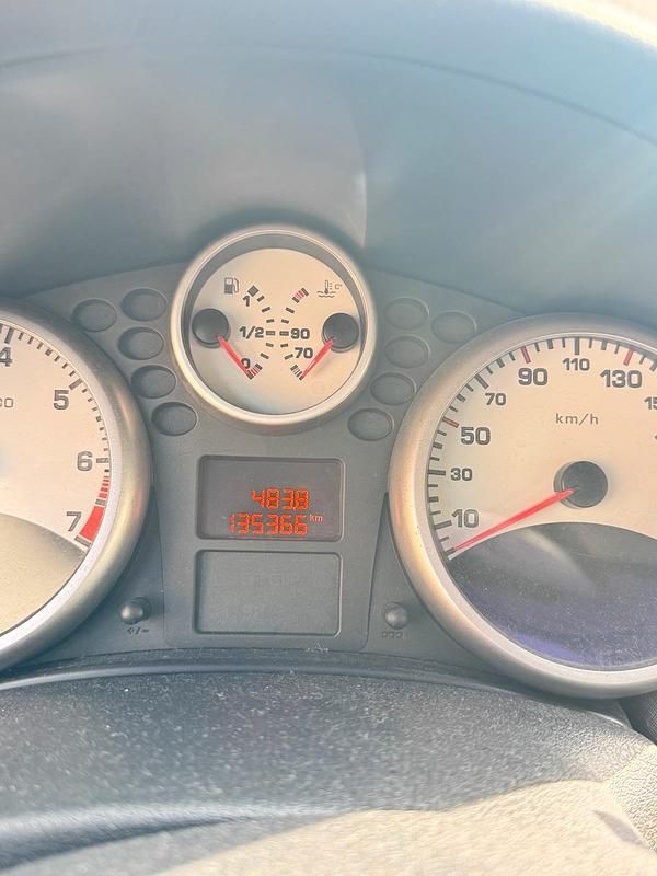 Gebraucht Peugeot 207 2008 Kleinwagen